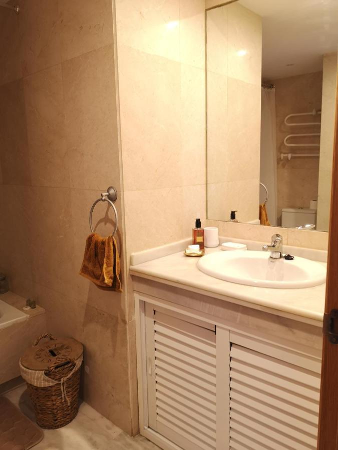 פואנגירולה Apartamento Las Brisas מראה חיצוני תמונה