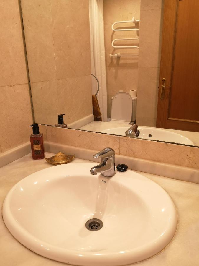פואנגירולה Apartamento Las Brisas מראה חיצוני תמונה