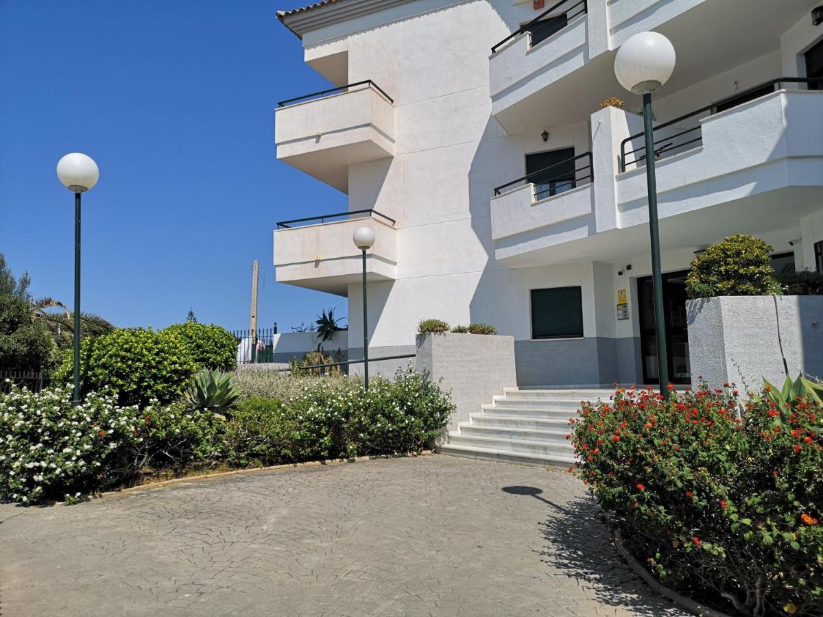 פואנגירולה Apartamento Las Brisas מראה חיצוני תמונה